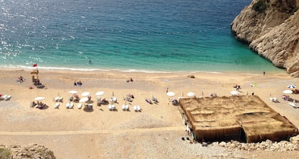 Appartement avec piscine partagĂ©e et vue sur la mer // TARIFS SPĂCIAUX 25 JUILLET - 5 AOĂT