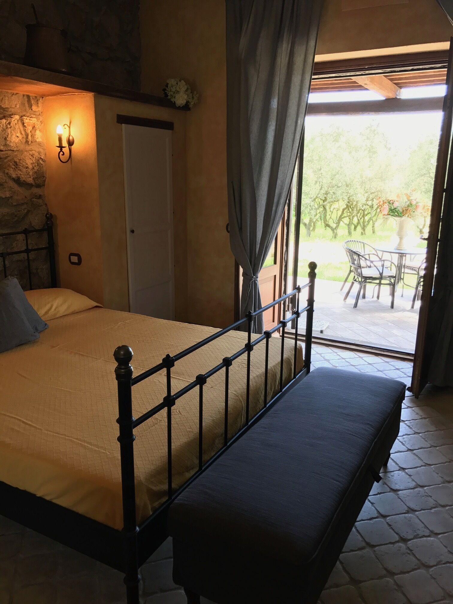 Casa Latina, ten plus rooms, fireplace with large terrace