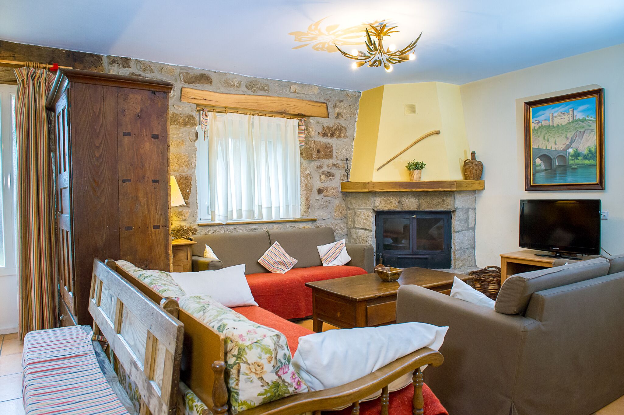 Rural house with two floors for 7 people 