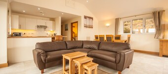 The 2 Bedroom Lodge @ Panorama Cottages