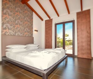 3 soverom, safe på rommet, strykejern/-brett og wi-fi