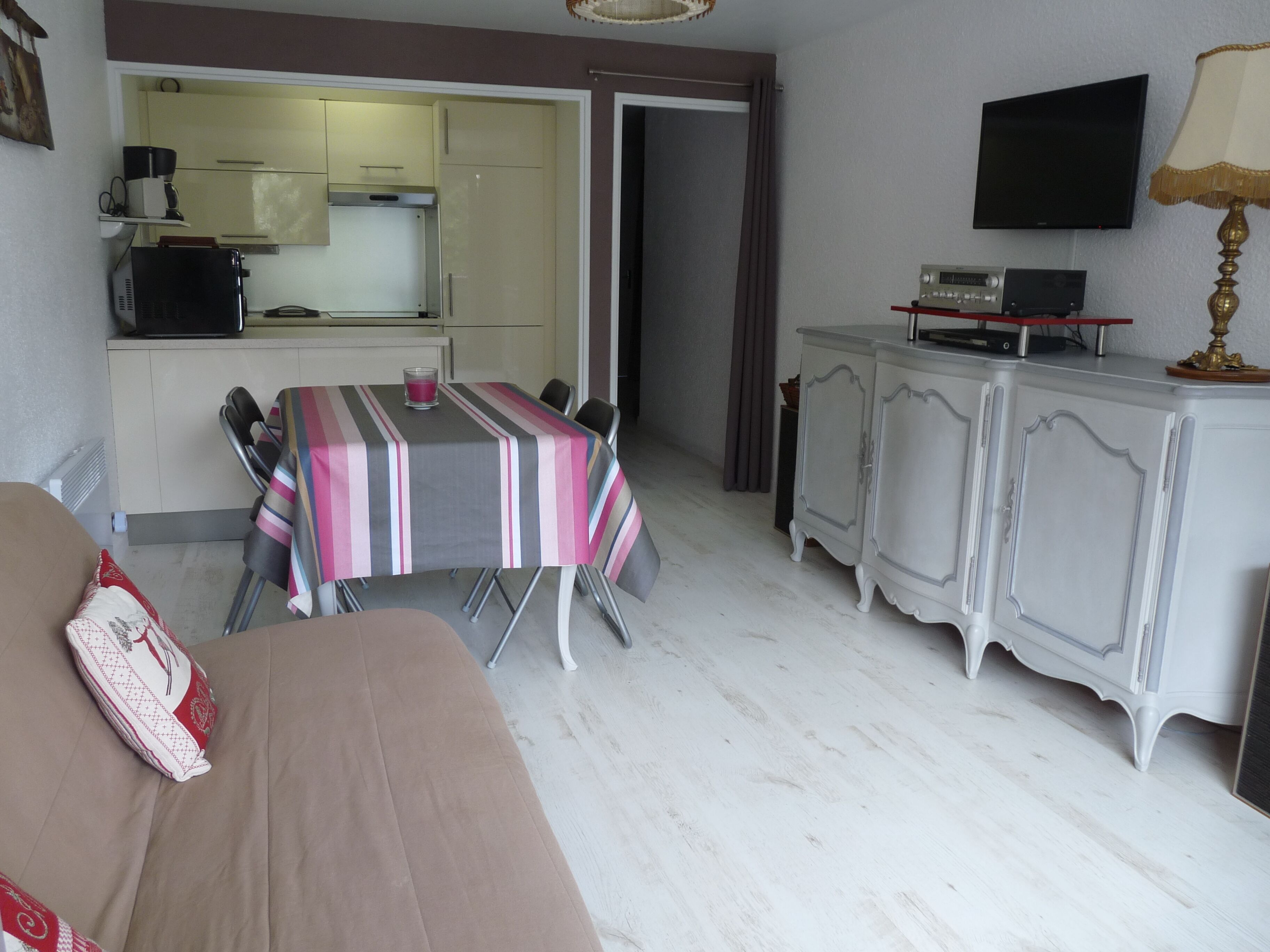3 room apartment + alcove 65 m²