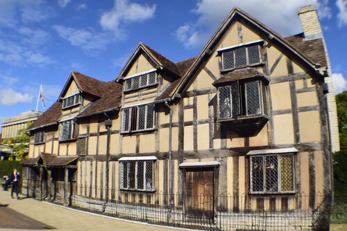 Riverside Wooden Lodge, Stratford-upon-Avon