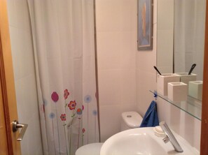 Hair dryer, towels