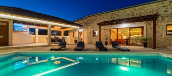 Villa Miandri with heated pool