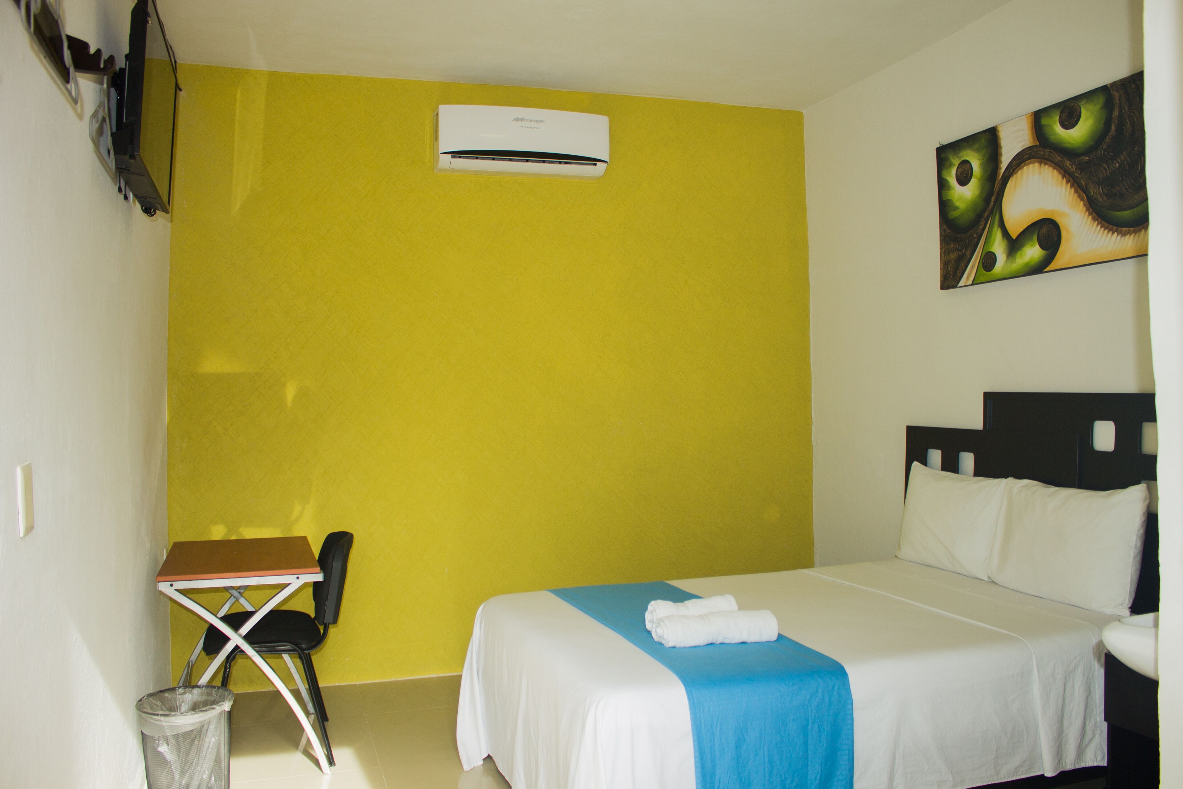 Hotel Rosvel, Room. Double Standard: (Max 2)