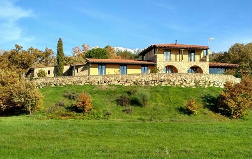 Fantastic rural house "Amaltea" in Candeleda
