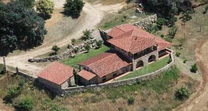 Fantastic rural house "Amaltea" in Candeleda