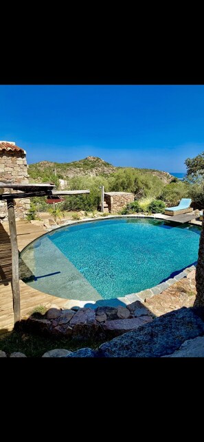 Piscina a l'aire lliure 