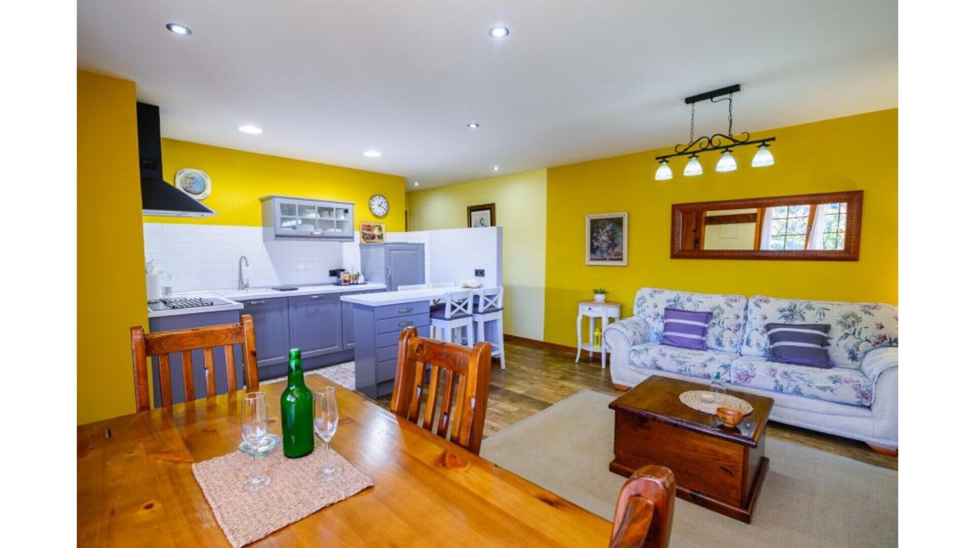 Royal Balcony "Spa de La Reina"