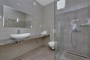 Hair dryer, towels - Villa NiMa offers its guests the peaceful vacation far away from crowd and noise (Brela)