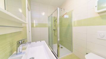 Haartrockner, Handtücher