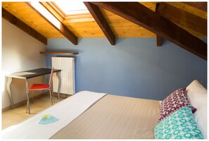2 quartos, Wi-Fi de cortesia, roupa de cama