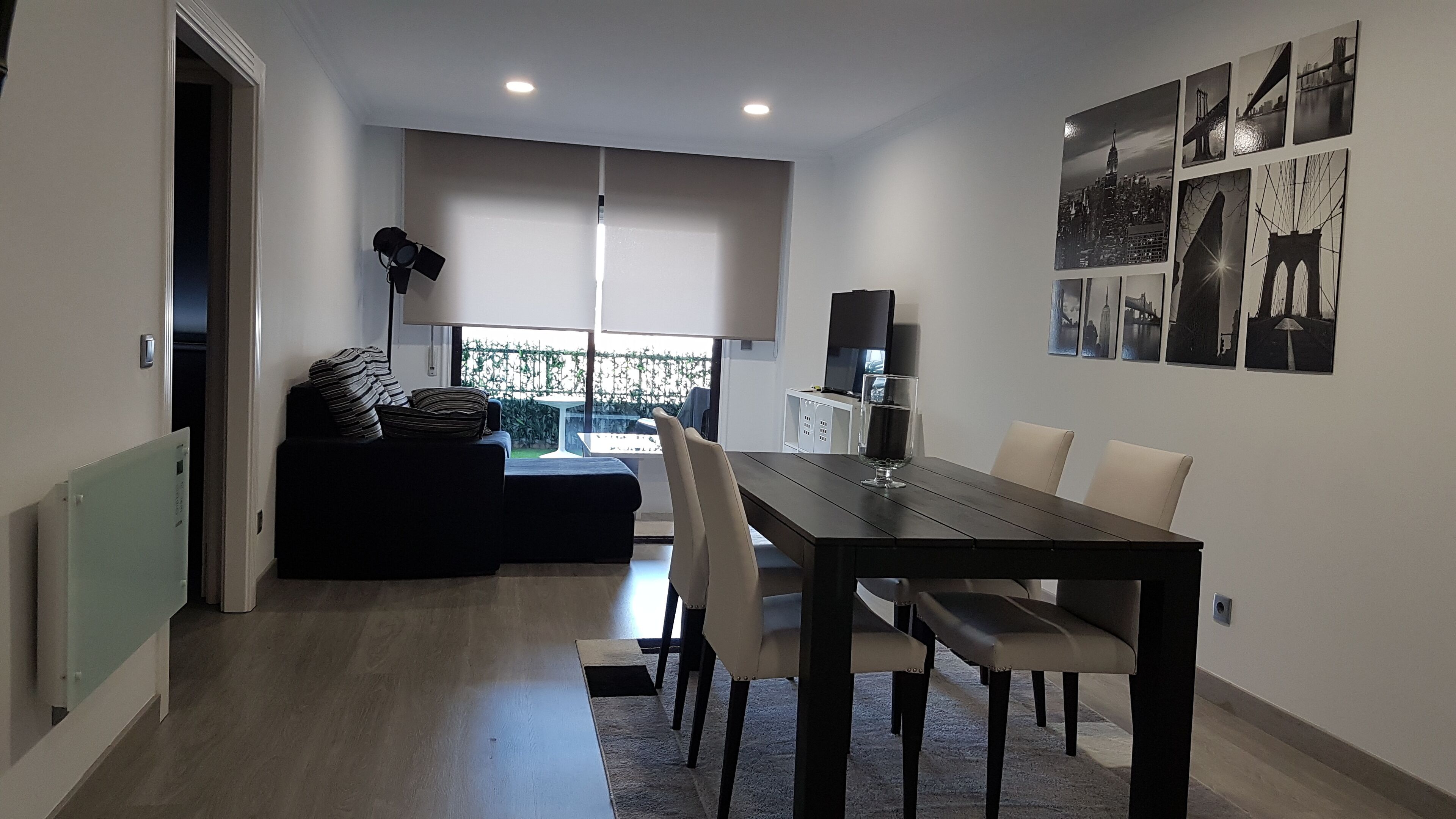 APARTMENT WITH TERRACE 90 METERS FROM THE BEACH OF SILGAR (SANXENXO).