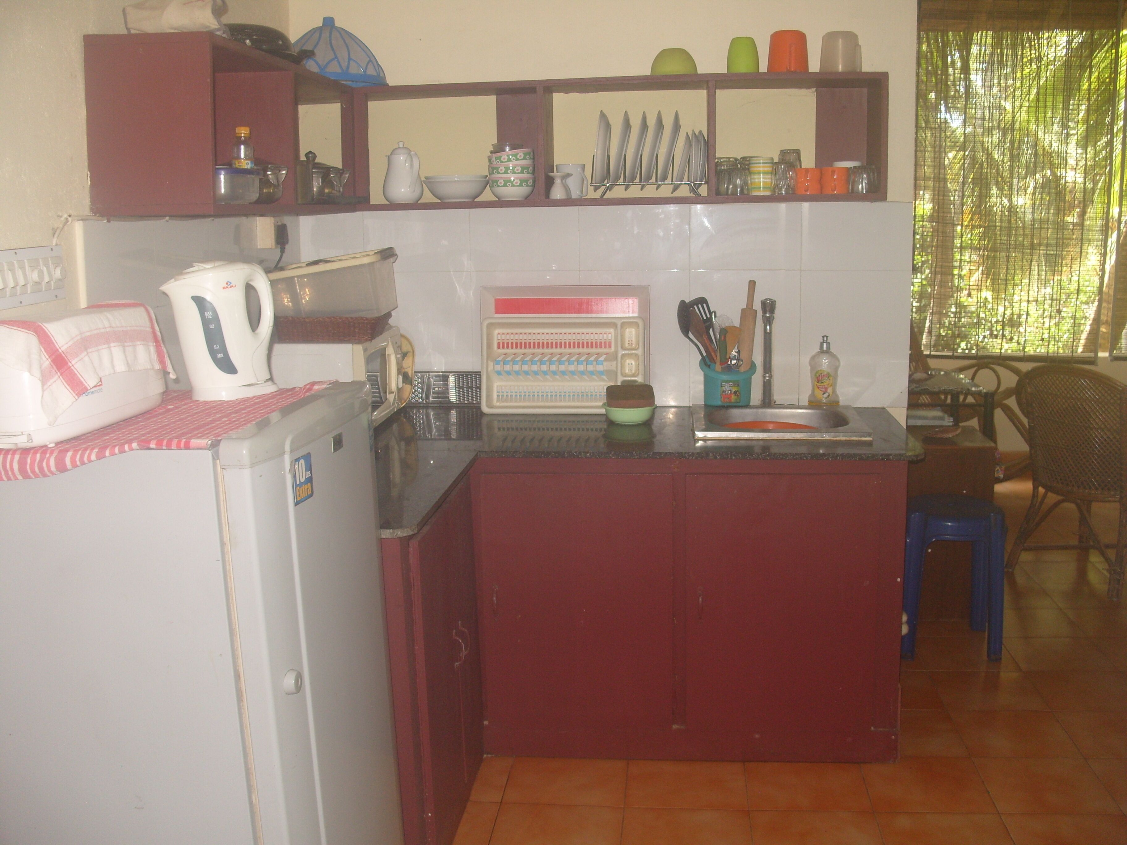 Self Contained 2 Bedroom Apartment Within Easy Walking Distance Of Beach