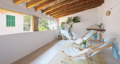 Mlle. BIBI Casa Tipica Sollerica Sollerin keskustassa