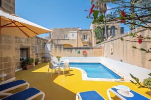 Pool - Holiday home in Gozo with private pool, quiet location & family friendly (Gharb)