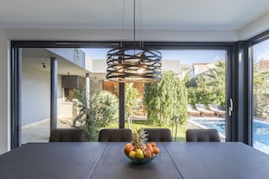 Outdoor dining - Stella Dalmatica - Luxury Villa with private pool and sea-view, near Split (Podstrana)