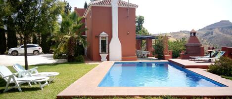 Alberca al aire libre