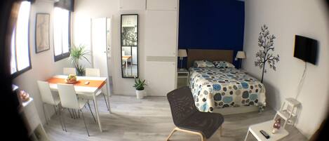 1 soverom, strykejern/-brett, wi-fi (inkludert) og sengetøy