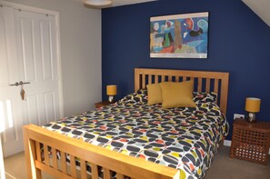3 bedrooms, iron/ironing board, free WiFi