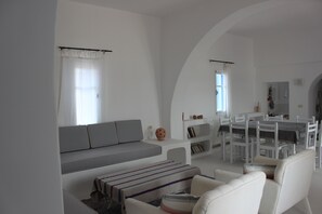 智能电视、乒乓球、书