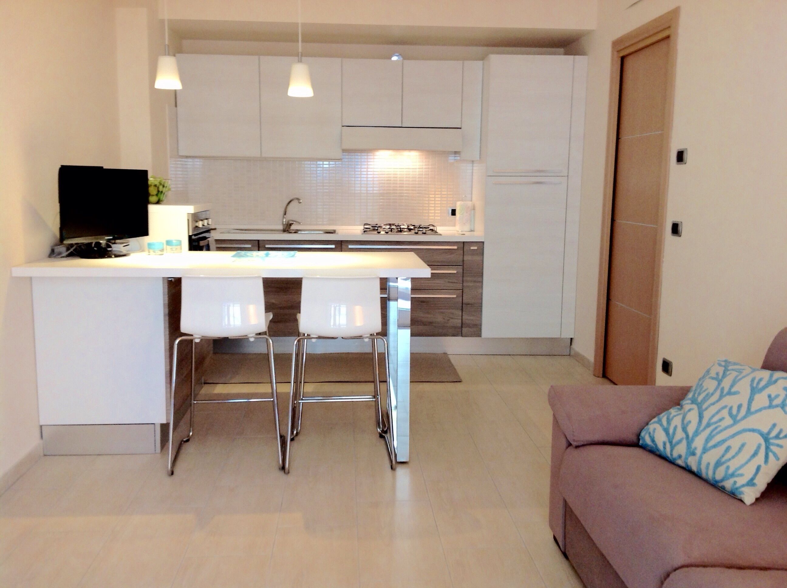 2-room apartment a stone's throw from the beach in Letojanni, ideal for families