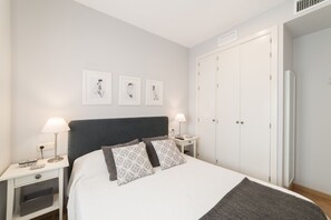 1 bedroom, iron/ironing board, free WiFi, bed sheets