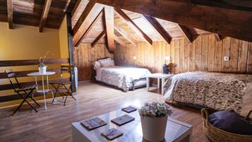 4 bedrooms, iron/ironing board, bed sheets