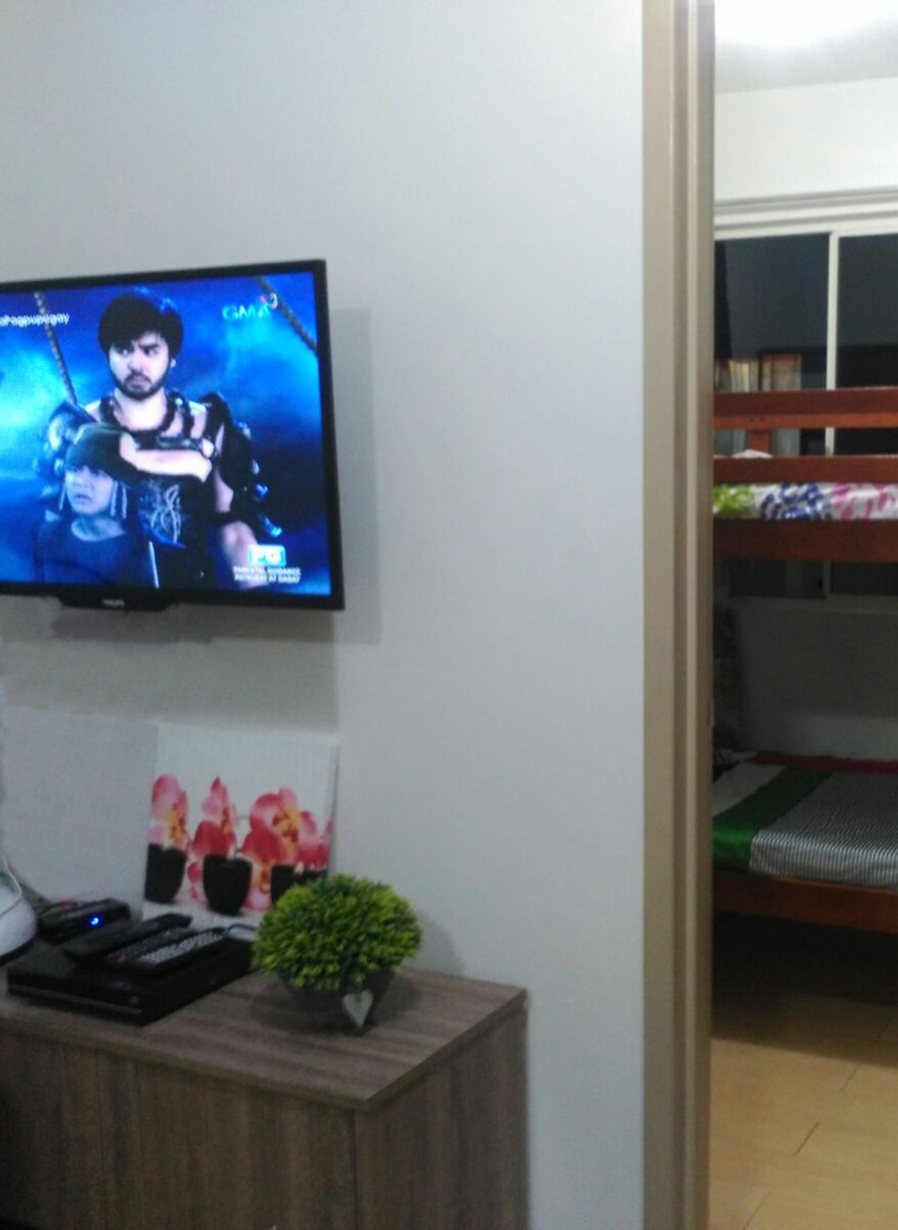 2 slaapkamers, een strijkplank/strijkijzer, wifi, beddengoed