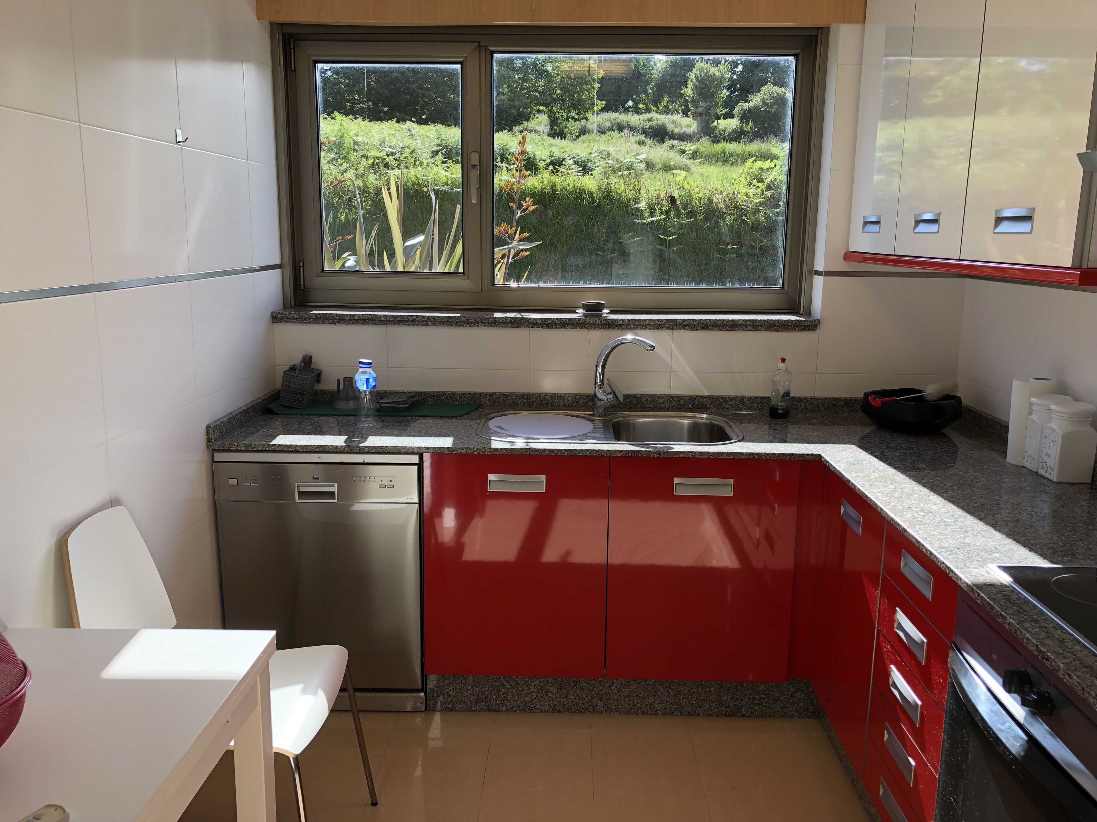 Tranquility and comfort with views in Carnoedo