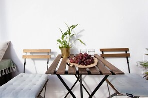 Outdoor dining - Corral del Conde 47   Apartment Plus (Sevilla)