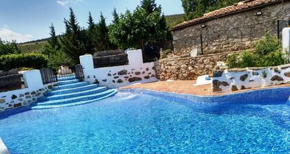 Rural house for family stays