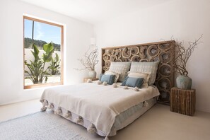 6 chambres, fer et planche à repasser, Wi-Fi gratuit, draps fournis
