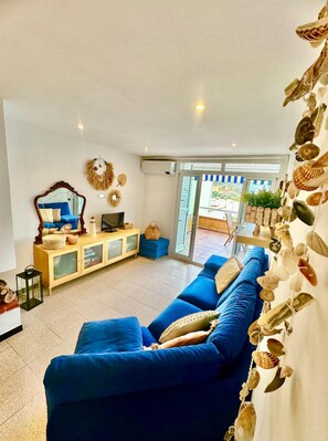 TV, DVD player, stereo - CHALANA I, CALA SALIONS, TOSSA DE MAR Large Terrace with Sea and Mountain Views (Tossa de Mar)