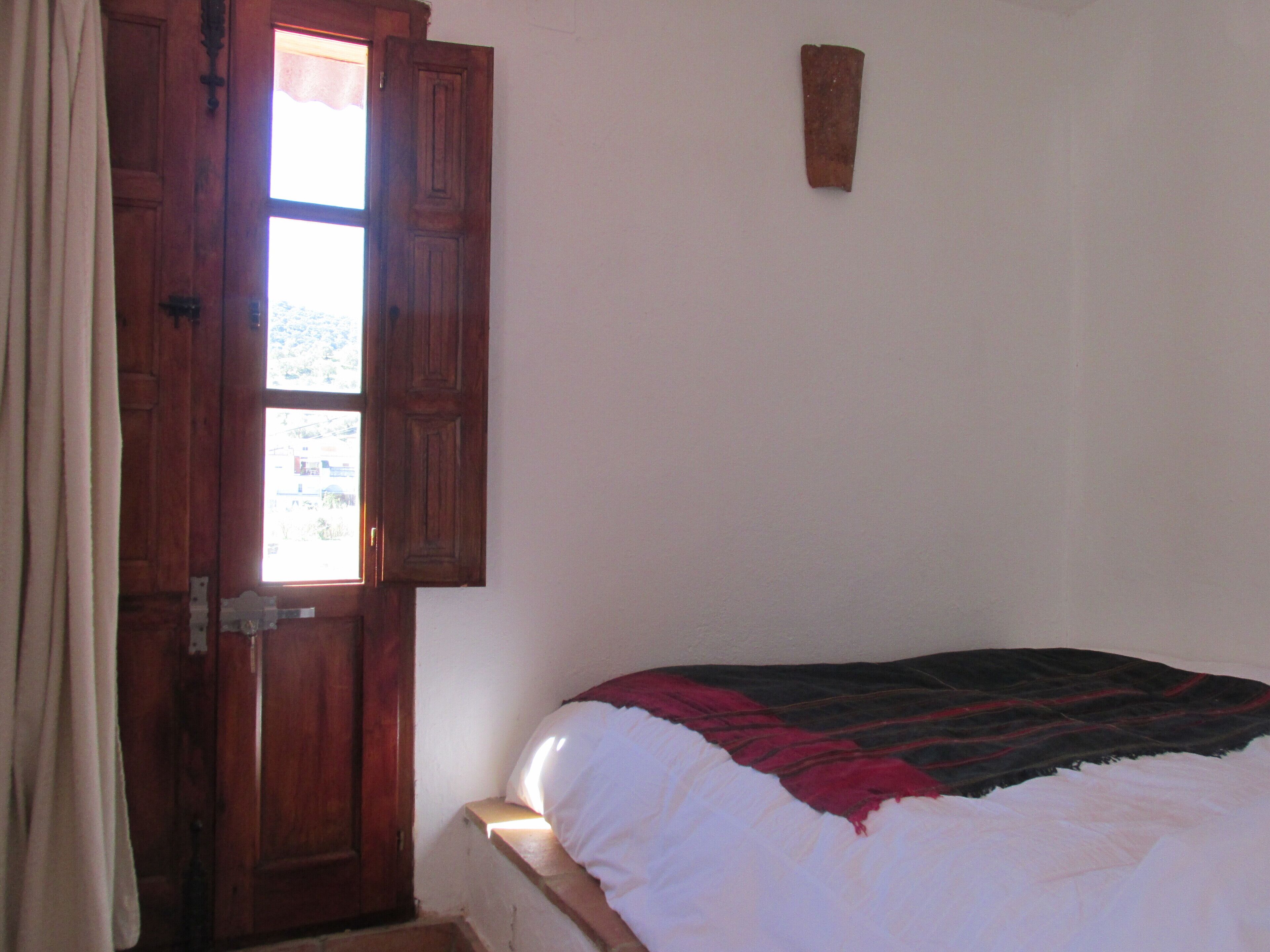 Charming studio in the heart of the Spanish countryside but still close to Ronda