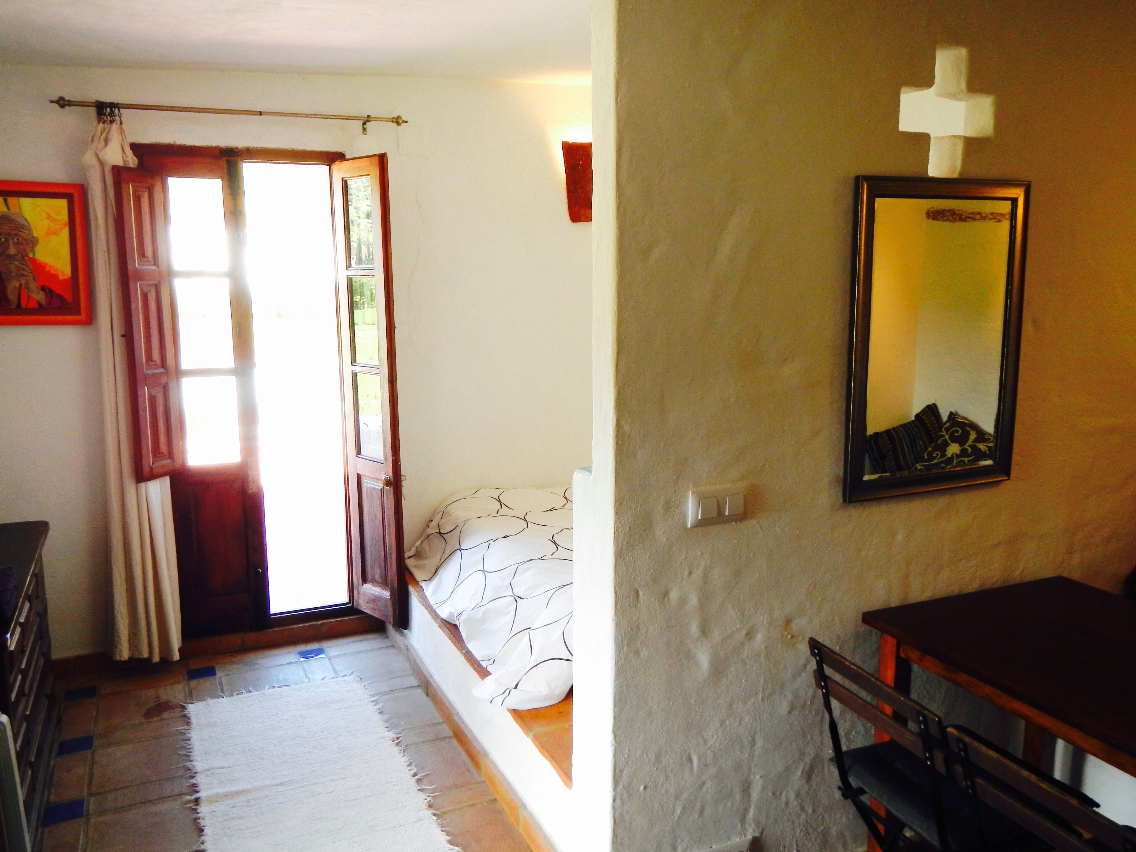Charming studio in the heart of the Spanish countryside but still close to Ronda