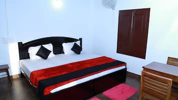 2 bedrooms, desk, iron/ironing board, travel crib