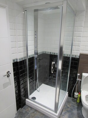 Haartrockner, Handtücher