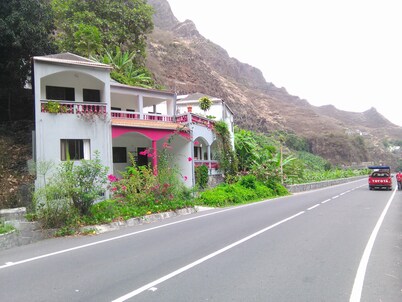 Foothills of the Mountain - Longueira - Ribeira da Torre