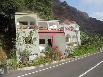 Foothills of the Mountain - Longueira - Ribeira da Torre