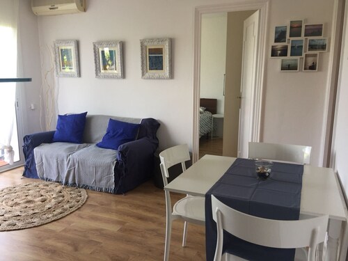 Komfortable und helle Wohnung 20 Minuten vom Zentrum von Barcelona entfernt