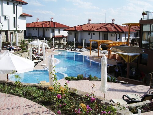 Bay View Villas - Luxus-Villa auf dem Hügel Sunny Beach mit Blick auf den Pool