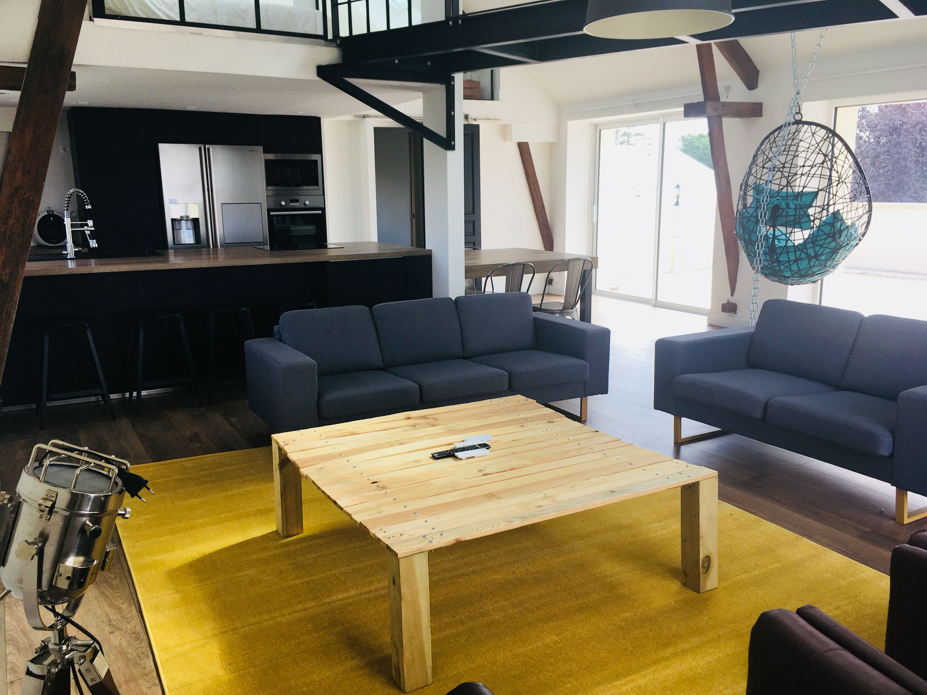 Loft Design 80m2 shared pool