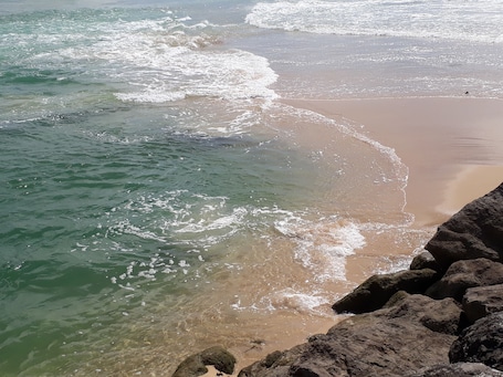 Beach nearby. 2 bedroom rural cottage "EVALOU"