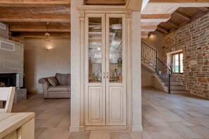 Interior - LuxuryVillaHarpocrates (Stari Grad)