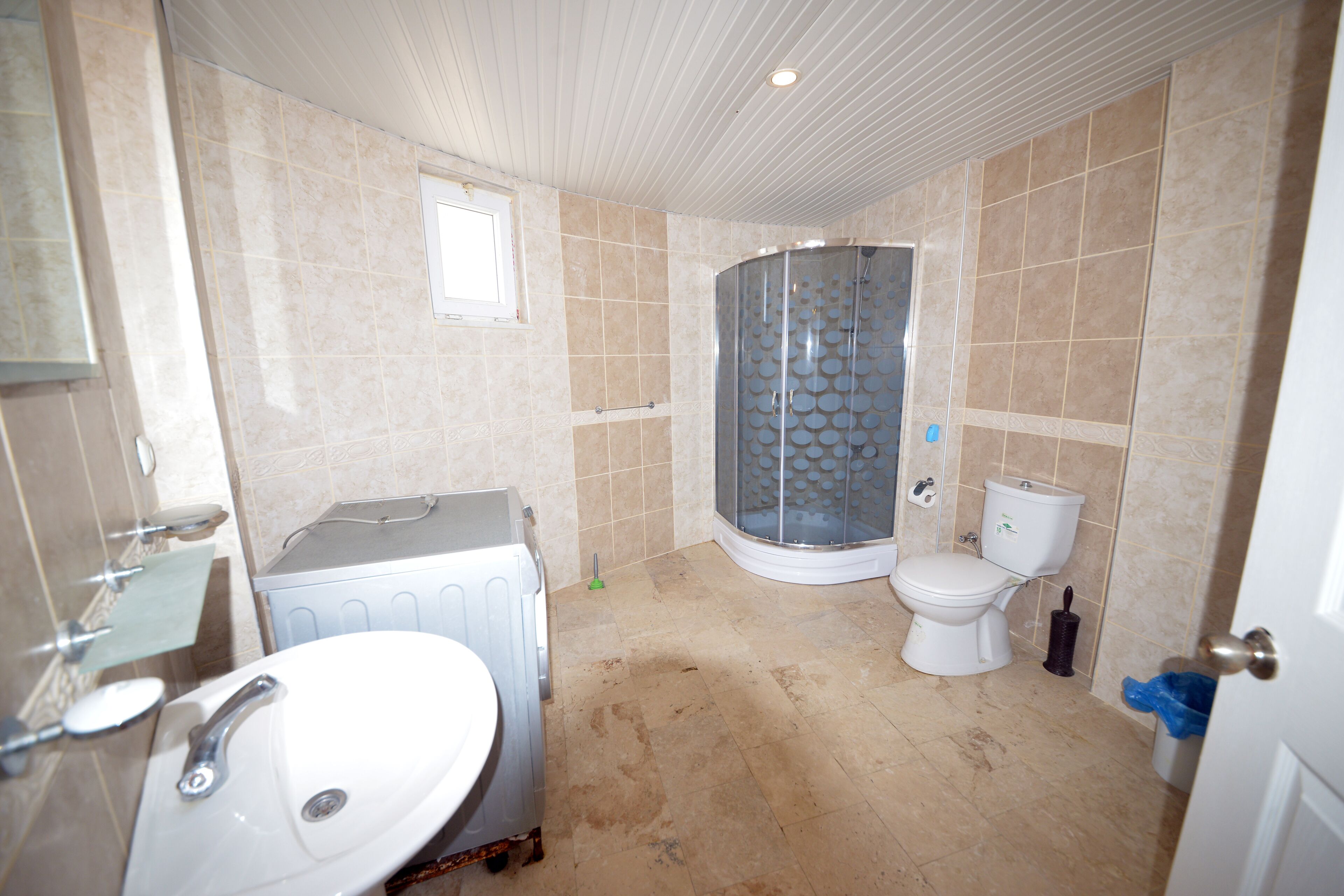 Alanya Villa with private Pool 10- 15 mins to Beach and Town Centre.