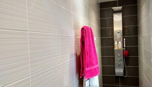 Handdoeken, toiletpapier