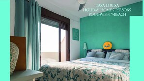 3 slaapkamers, een strijkplank/strijkijzer, internet, beddengoed