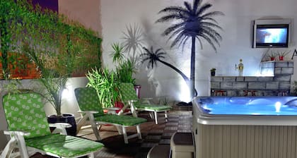 Luxury Penthouse-Spa Apartment Maric